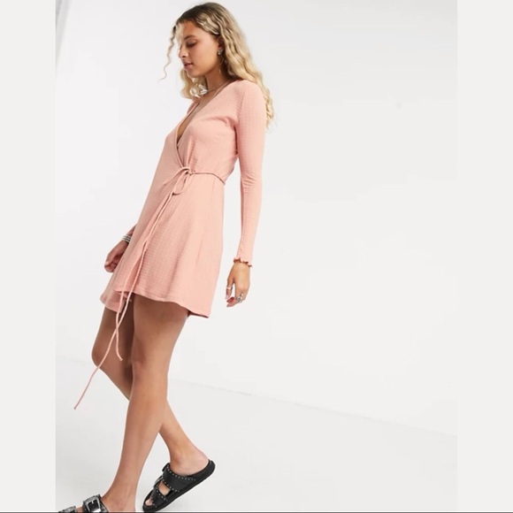 Topshop Long Sleeve Seersucker Wrap Mini Dress - Picture 4 of 11